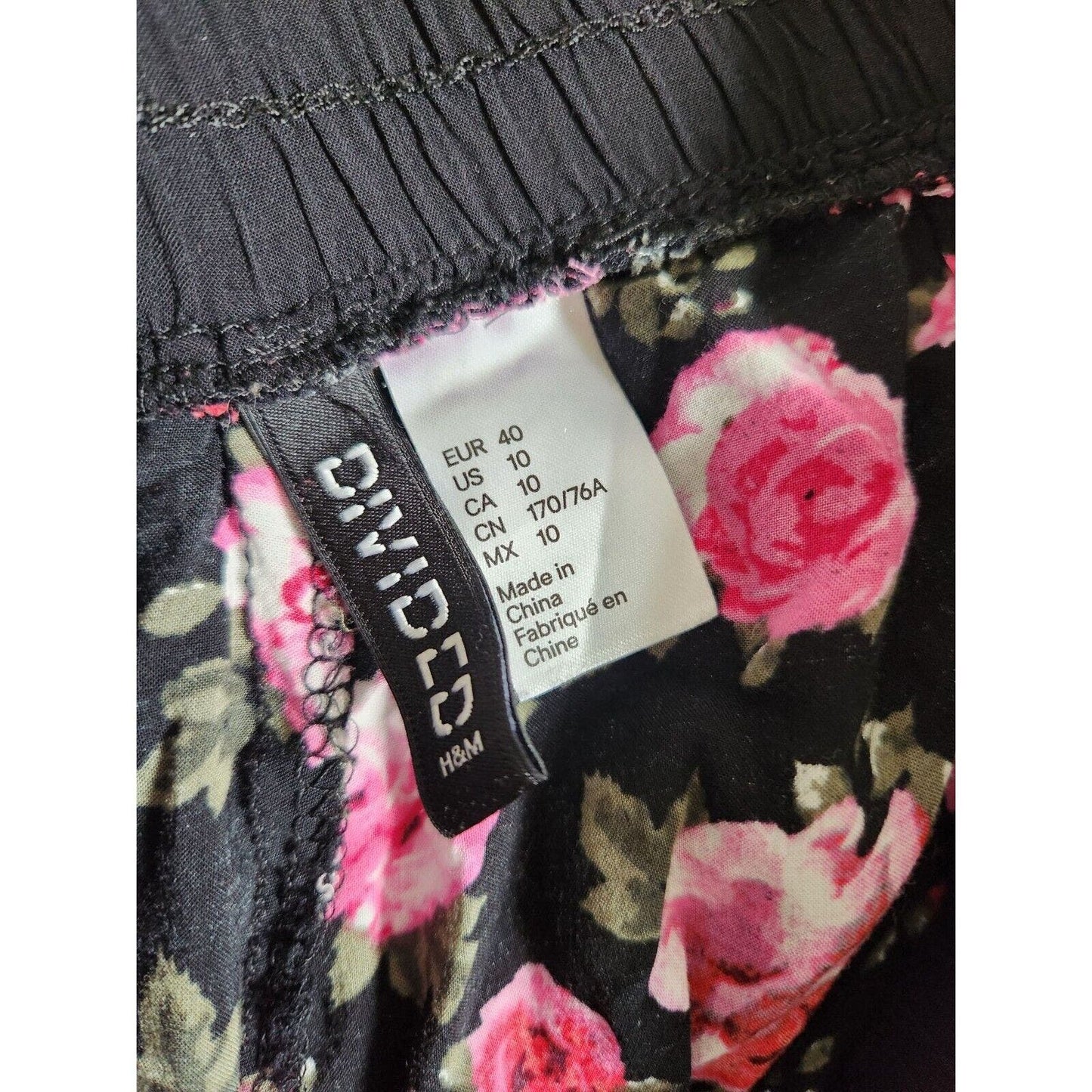 Divided by H&M Womens Sz 10 Black Floral Flare Leg Pants