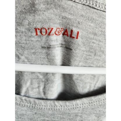 Roz & Ali Womes Sz L Long Sleeve T Shirt Gray Glitter Snowflake Print