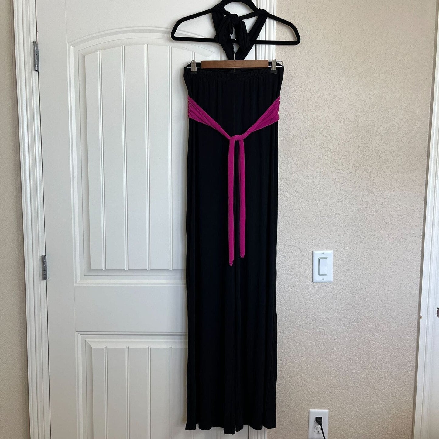 Wishes Womens Sz S Black and Pink Jumpsuit Halter Top