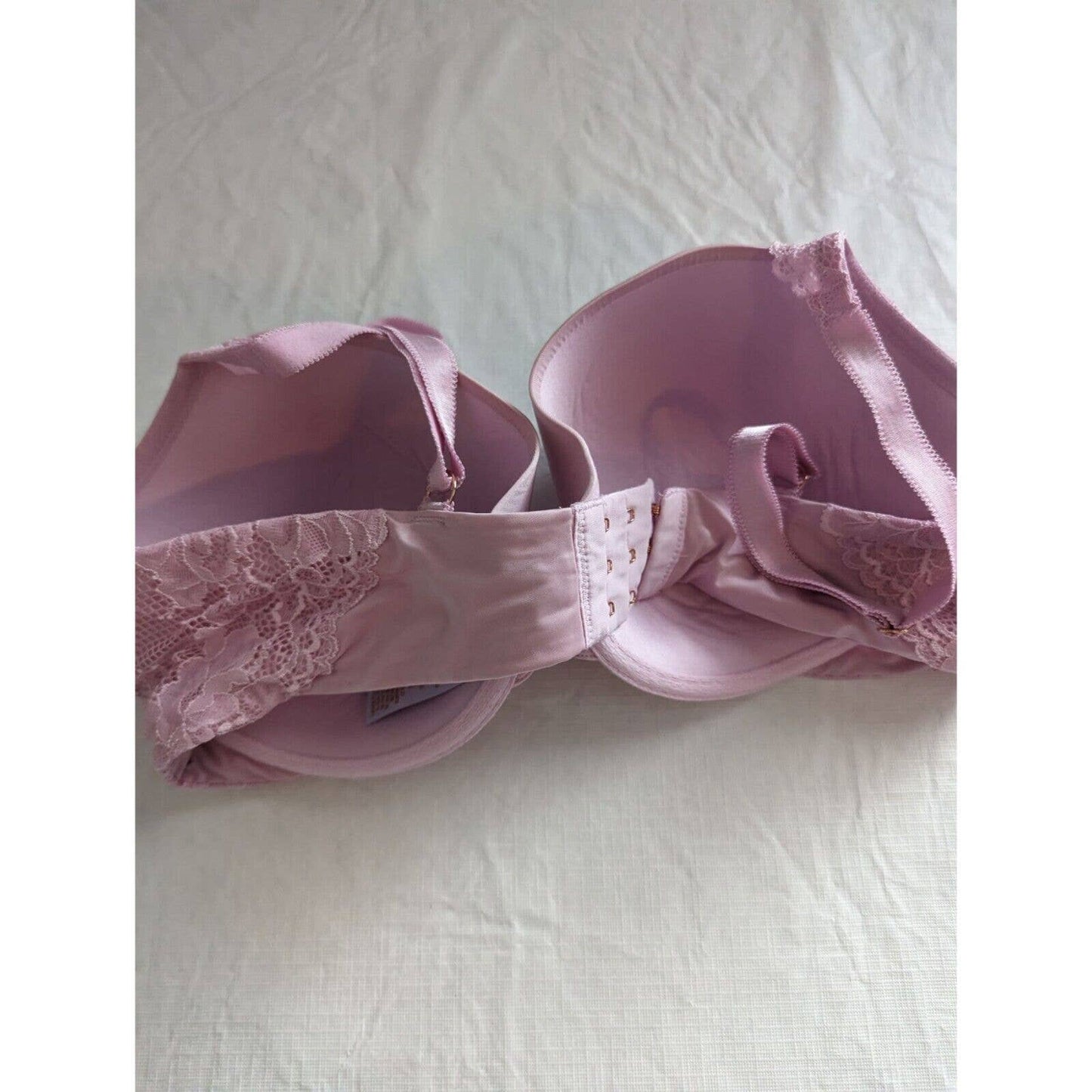 Savage Intimates Womens Sz 38D Light Pink Padded Push Up Bra