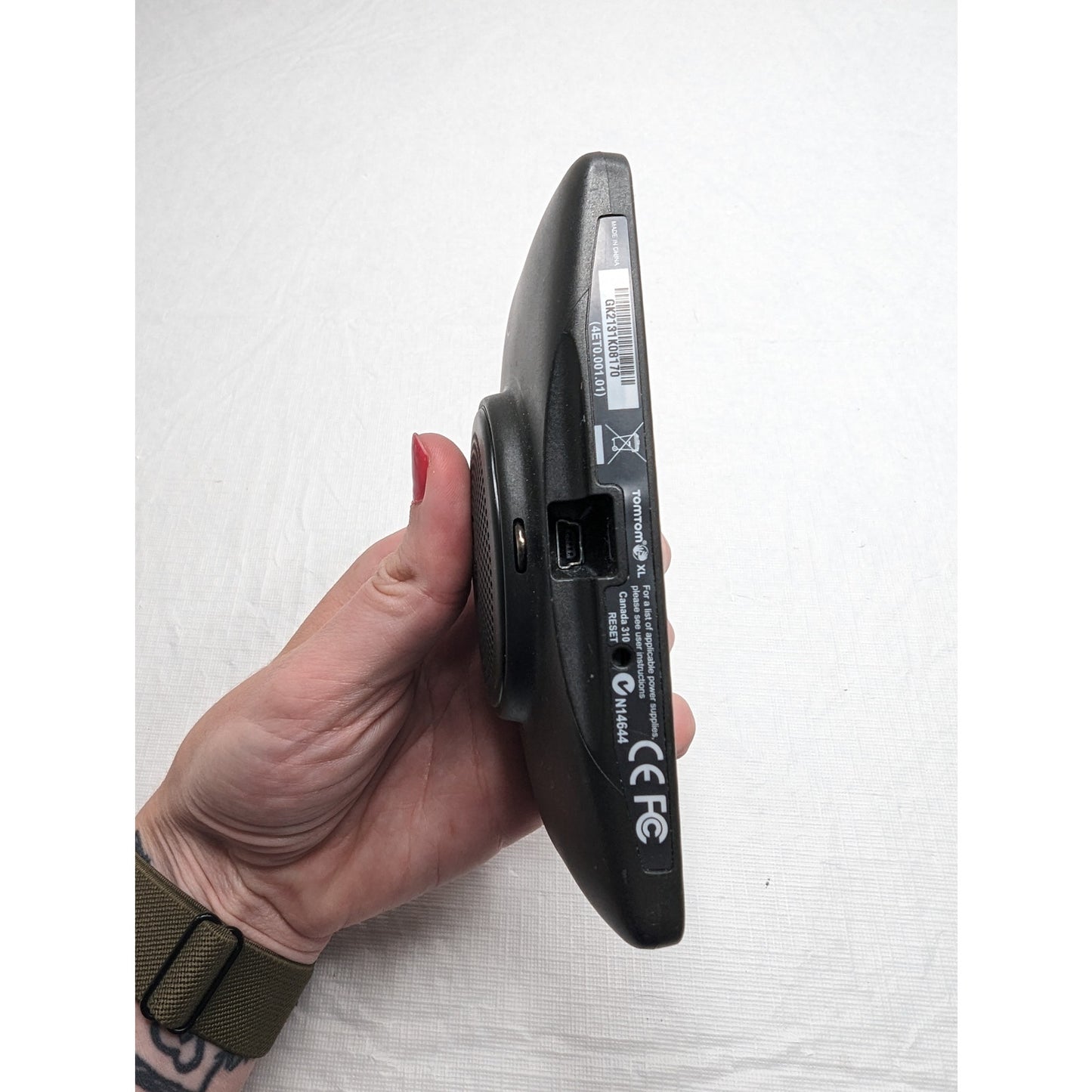 TomTom XL N14644 4.3" Screen GPS Navigation System