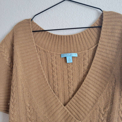 Antonio Melani Womens sz M 100% Cashmere Sweater Taupe Cableknit Short Sleeve