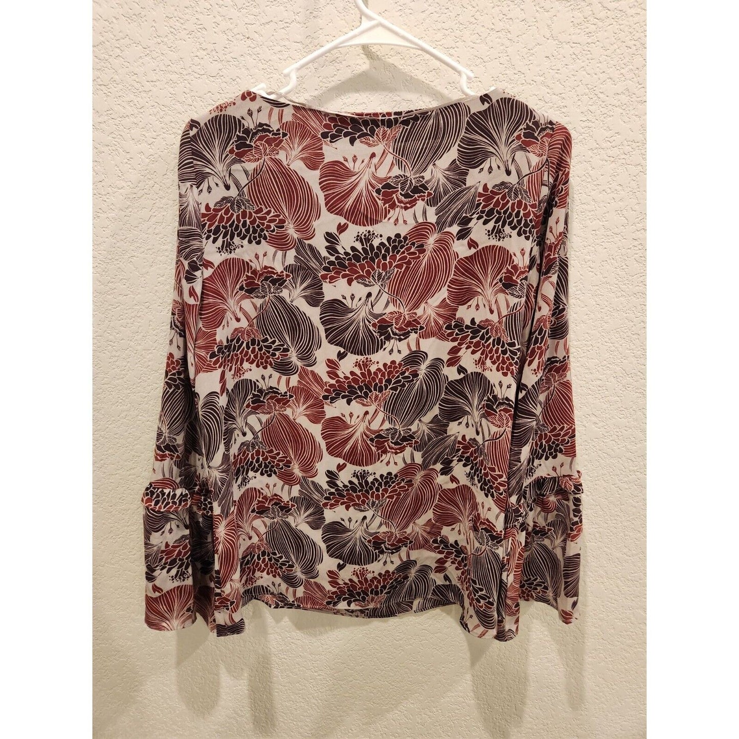 Violet & Claire Womens Sz M Long Sleeve Blouse Burgundy Beige Floral Print