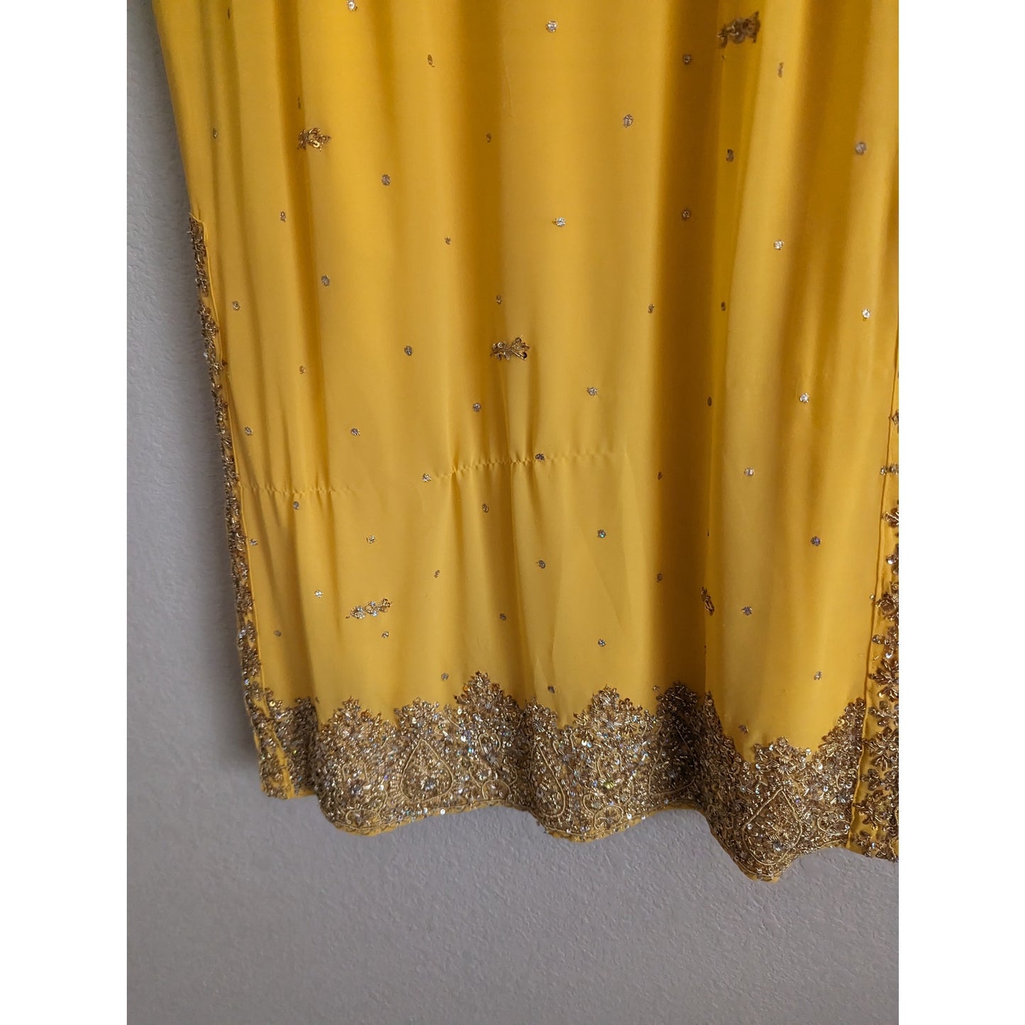 Vintage 1960s Indian Style Womens Skirt Pants Blouse Set Gold Embroidered