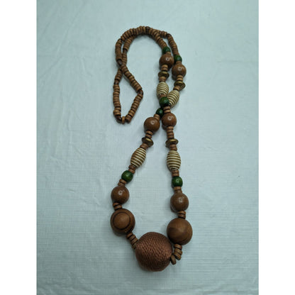 Vintage Mid Century Graduated Single Strand Beaded Necklace Wooden Brown Green