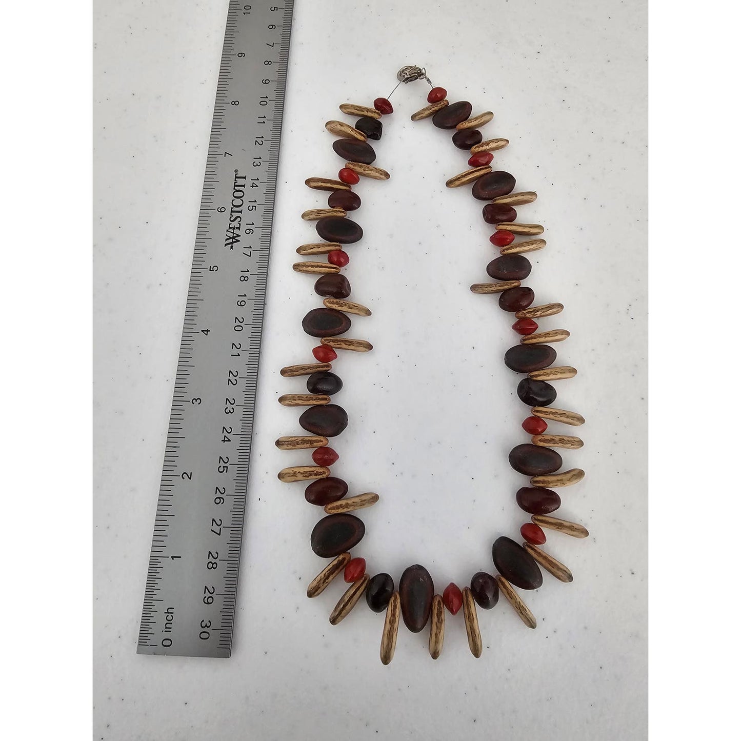 Vintage Mid Century 1960s Womens Single Strand Wooden Beaded Necklace Red Brown