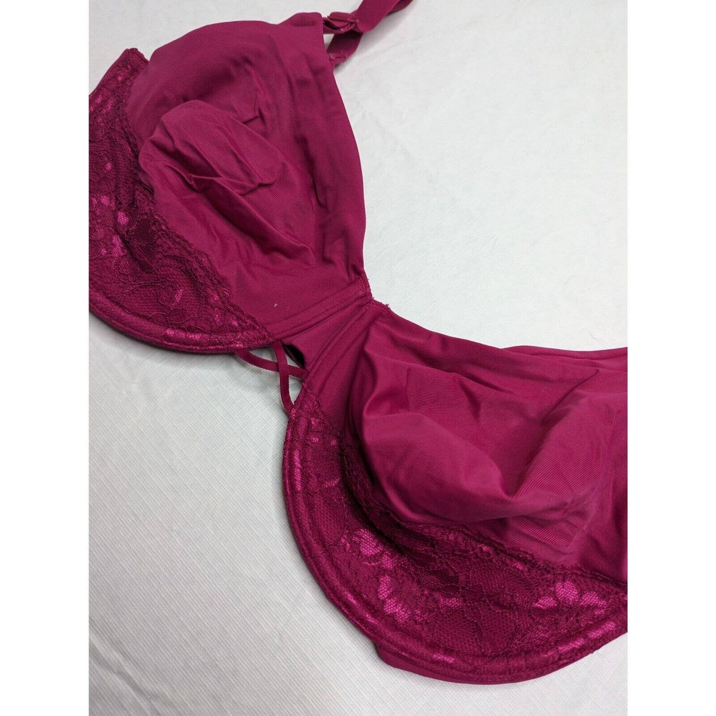 Vintage 1990s Vanity Fair Womens Sz 36DD Dark Pink Unlined Bra Full Coverage