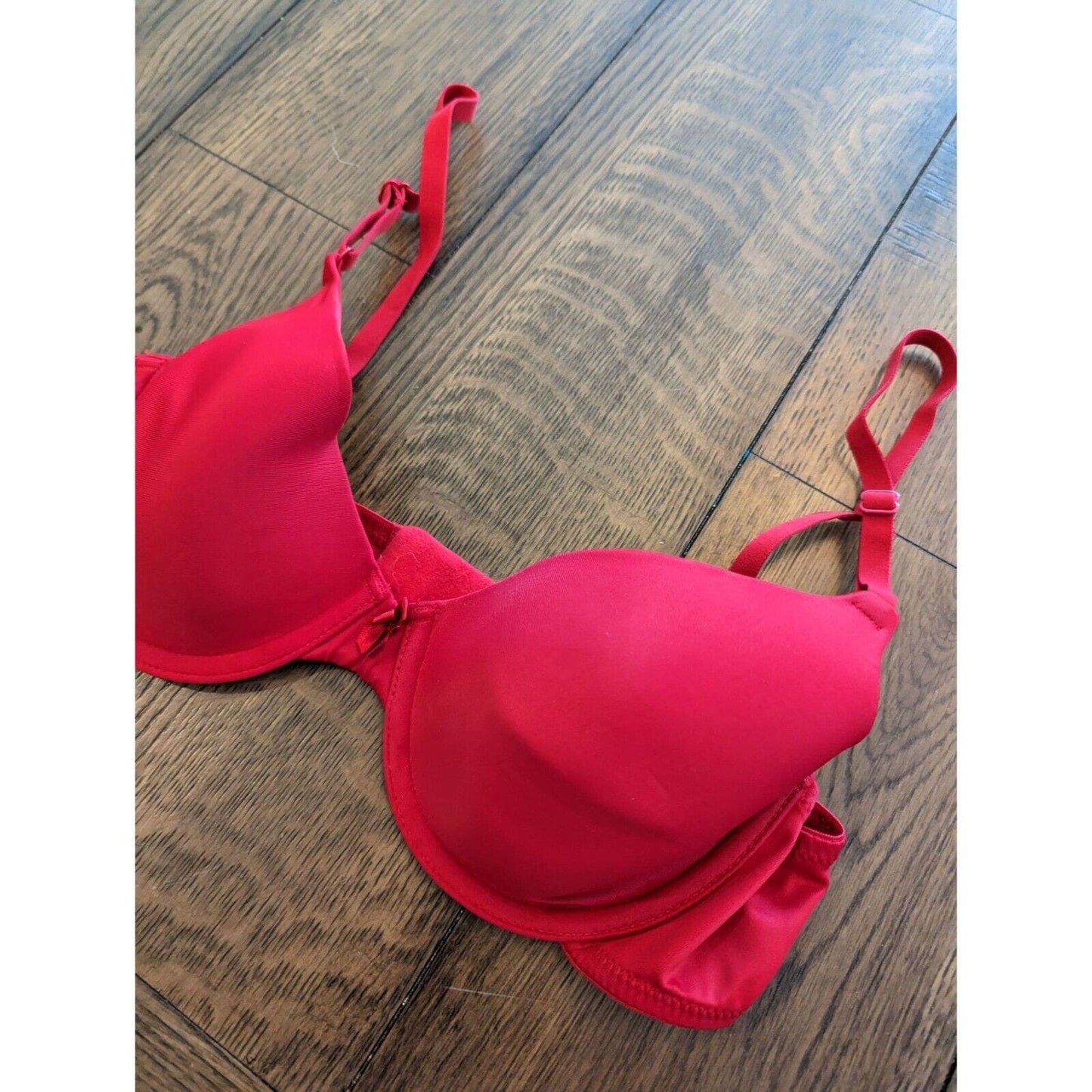 Maidenform Womens Sz 36B Lightly Lined T Shirt Bra Solid Red Style 31234