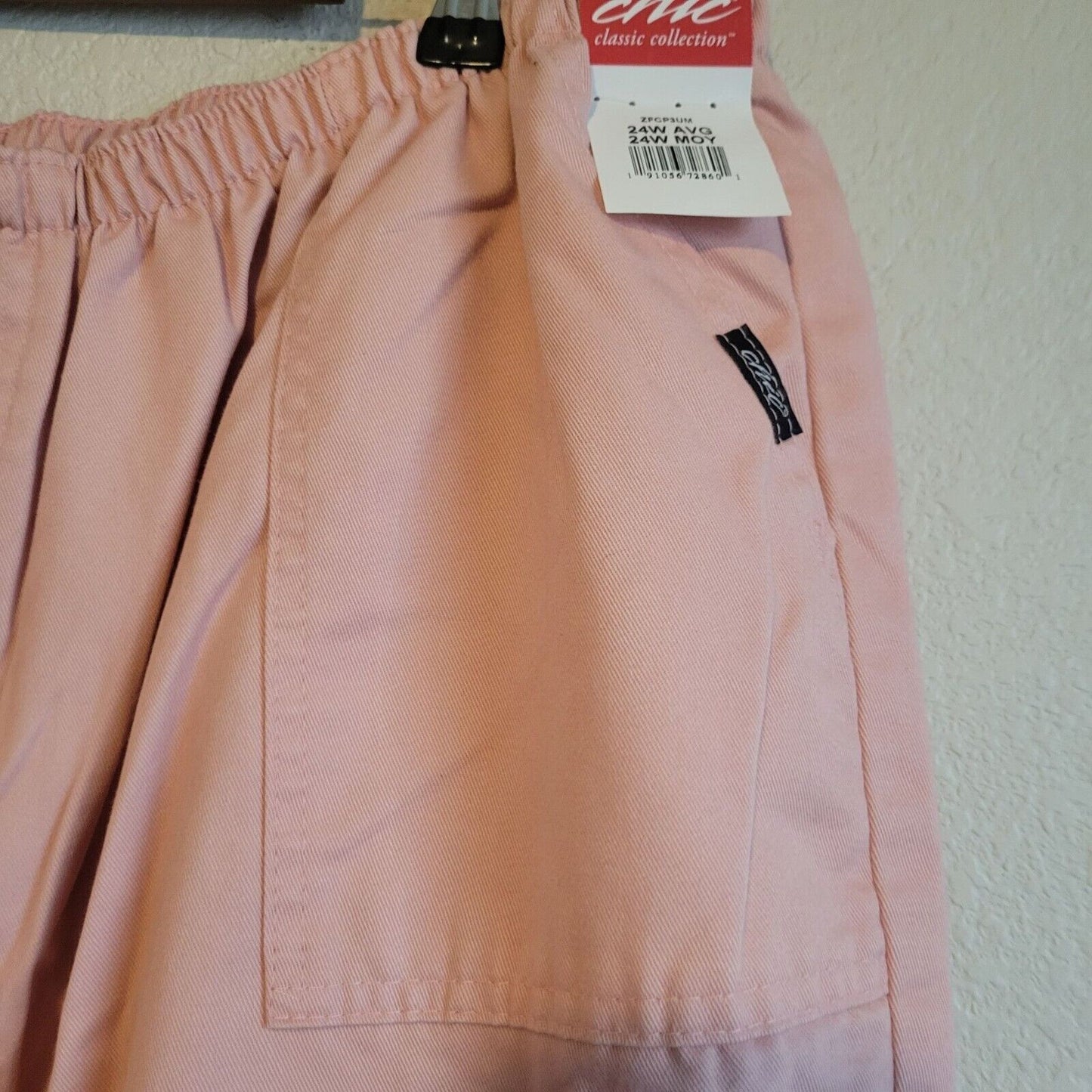 Chic Classic Collection Womens Sz 24W Pull On Bermuda Pants Light Pink