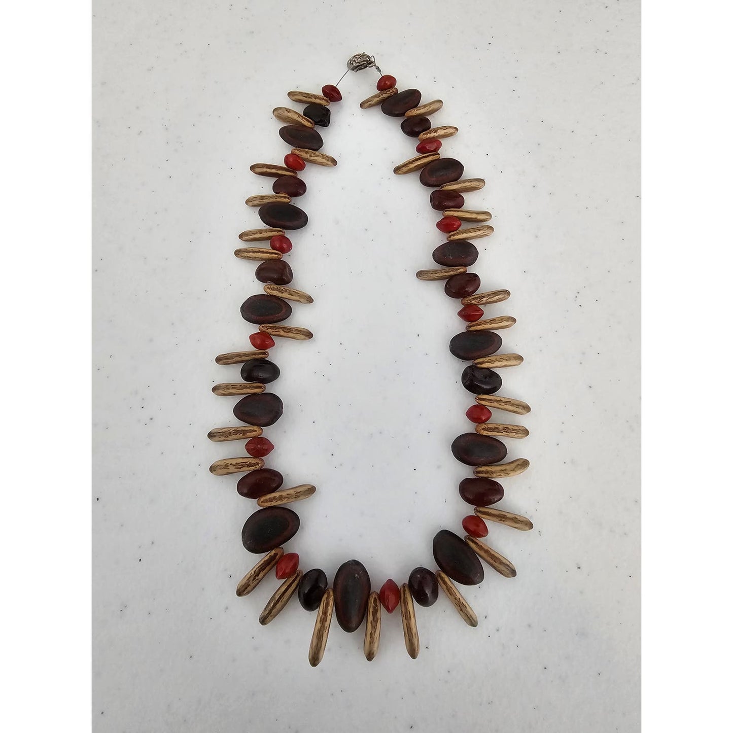 Vintage Mid Century 1960s Womens Single Strand Wooden Beaded Necklace Red Brown