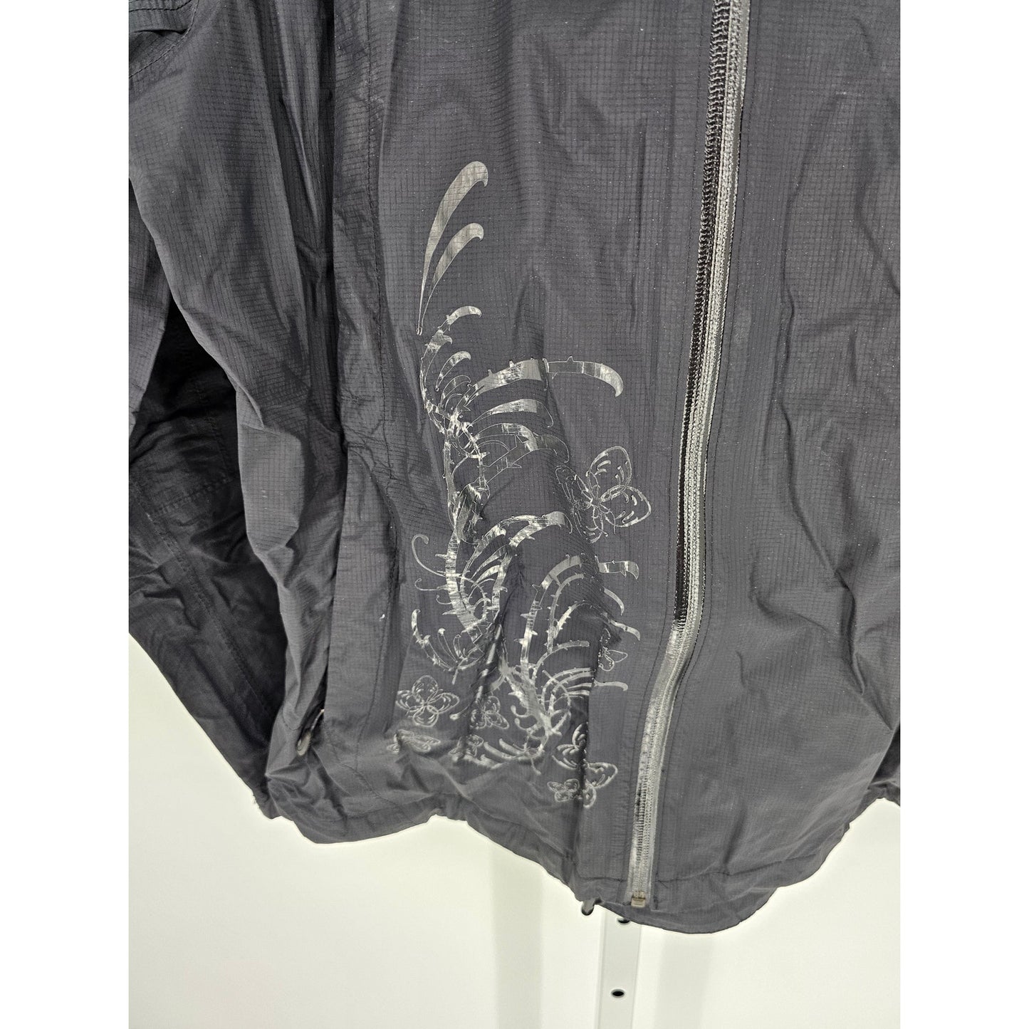 The North Face Womens Sz L Full Zip Nylon Windbreaker Jacket Black Floral