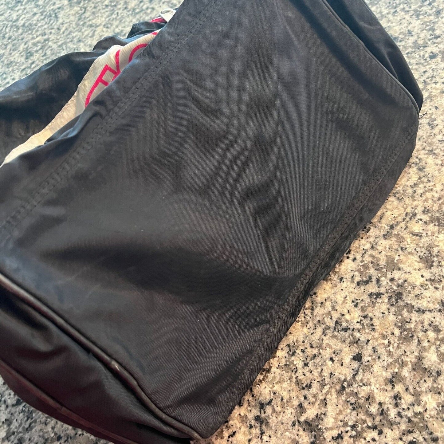 Vintage 80’s Ogio The Original Locker Gym Bag SV Black Neon Pink The Big Zip