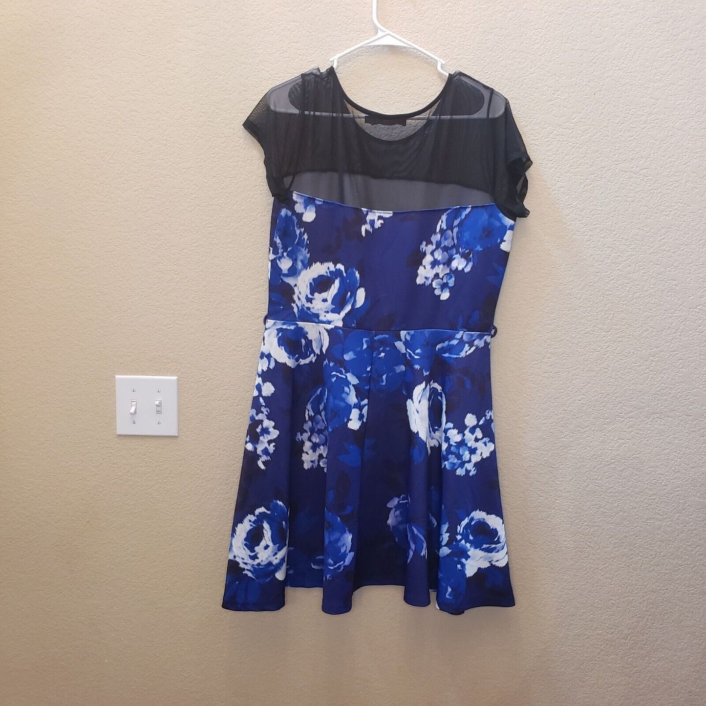 Pink Clove Womens Sz 10 Knee Length A Line Dress Blue Black Floral Mesh Top