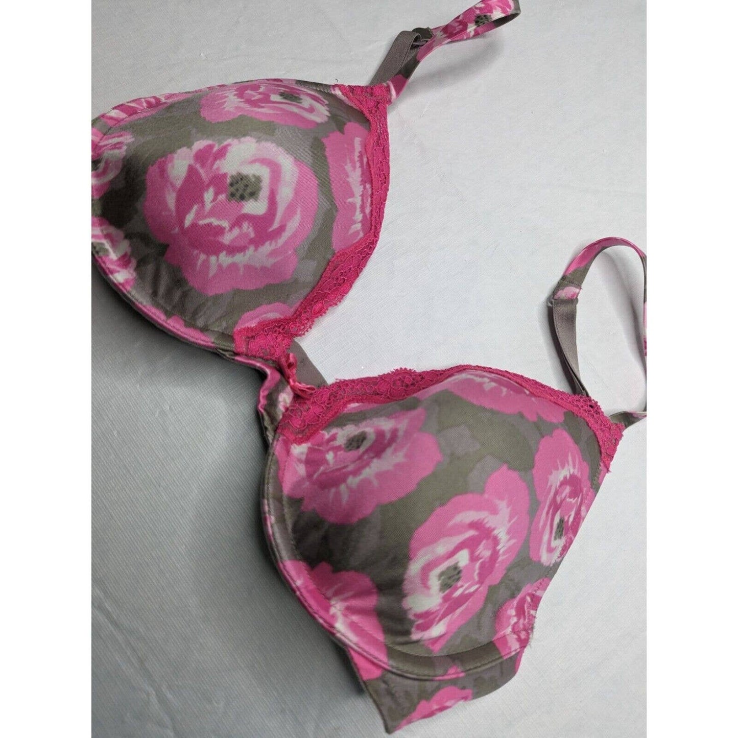 GAP GapBody Womens Sz 34D T Shirt Bra Beige Pink Floral