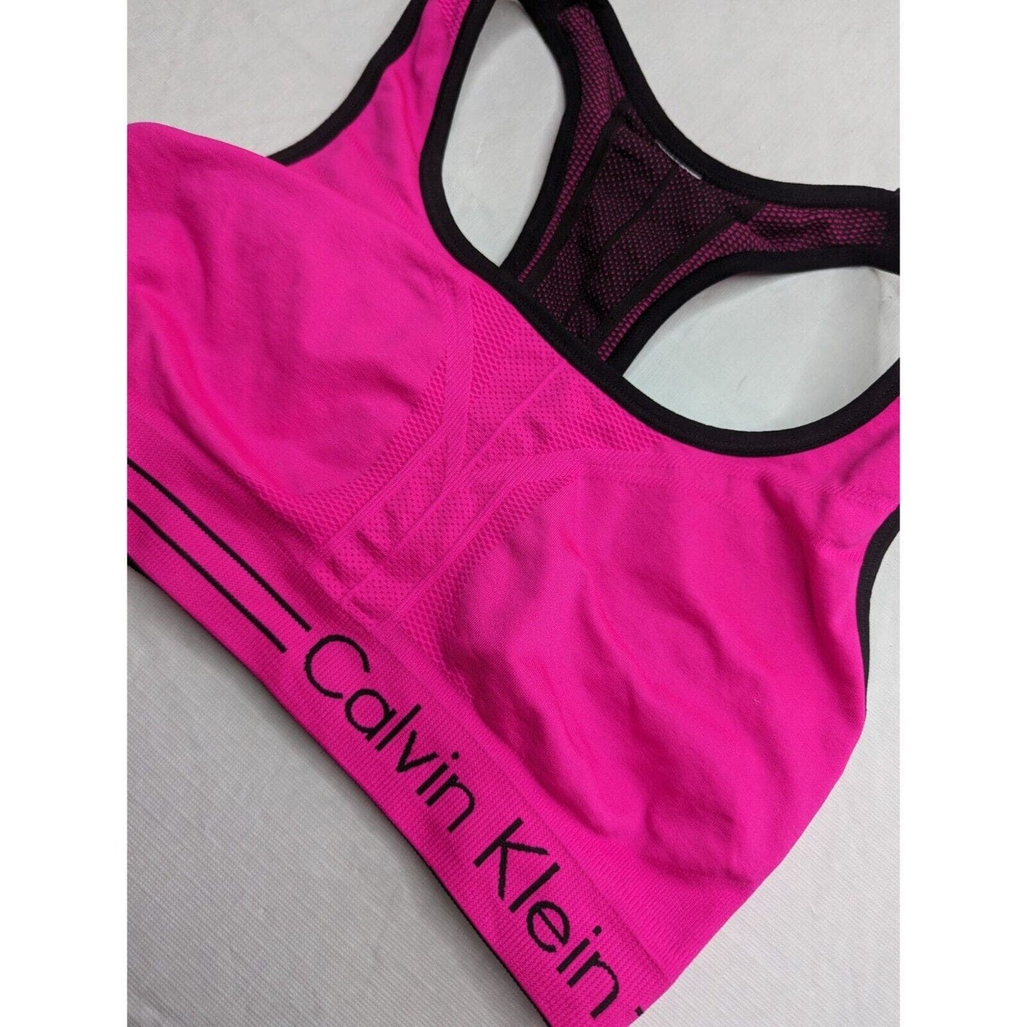 Calvin Klein Womens Sz S Racerback Sports Bra Bright Pink Black