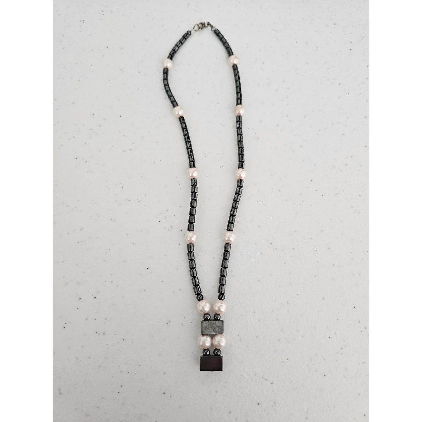 Vintage 1990s Silver Tone Metal Beaded Necklace w/ Pearl Accents