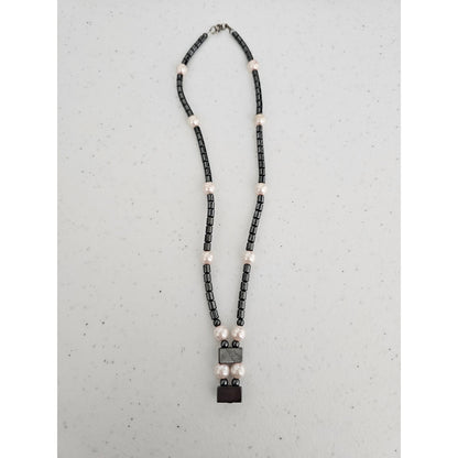 Vintage 1990s Silver Tone Metal Beaded Necklace w/ Pearl Accents