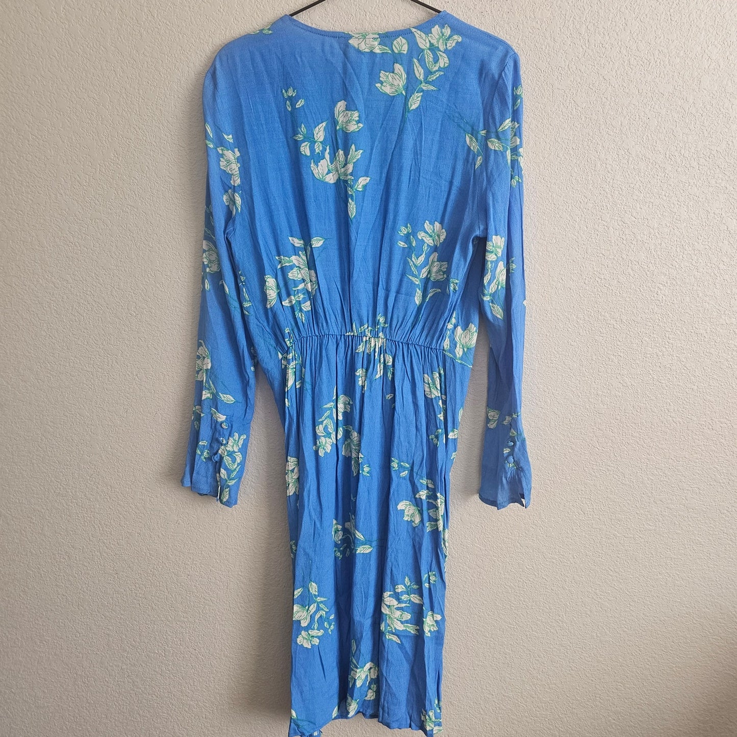 Dress Forum Los Angeles Womens Sz L Long Sleeve Midi Dress Blue Floral NEW