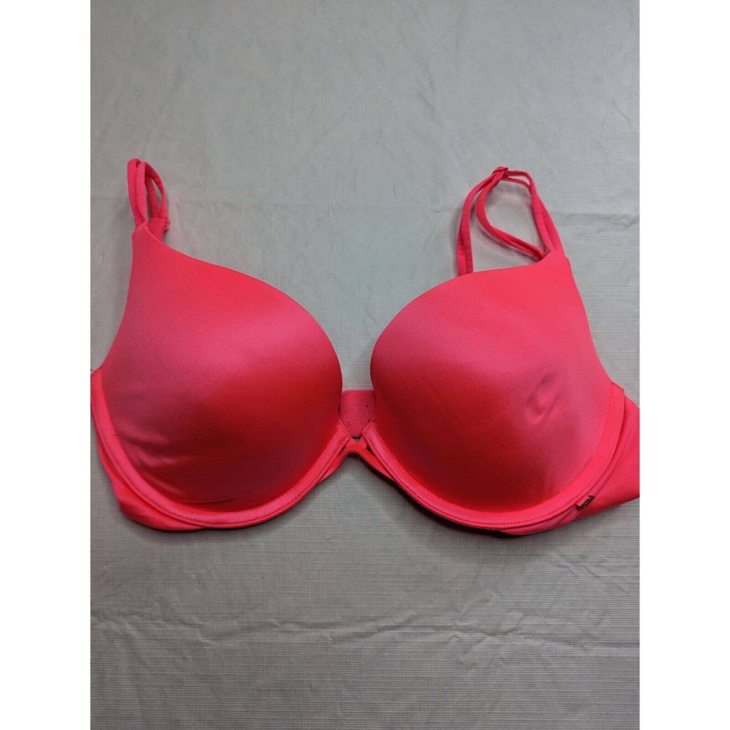 Victorias Secret Womens Sz 32D Very sexy Push Up Bra Coral Pink