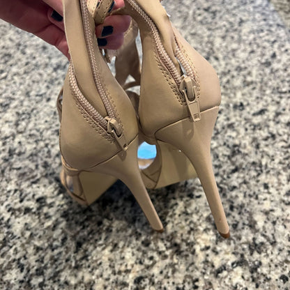 Penny Loves Kenny Womens Sz 10 High Heels Beige Strappy