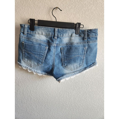 Bongo Juniors Sz 7 Short Shorts Blue Jean Denim Cutoff Crochet Light Wash