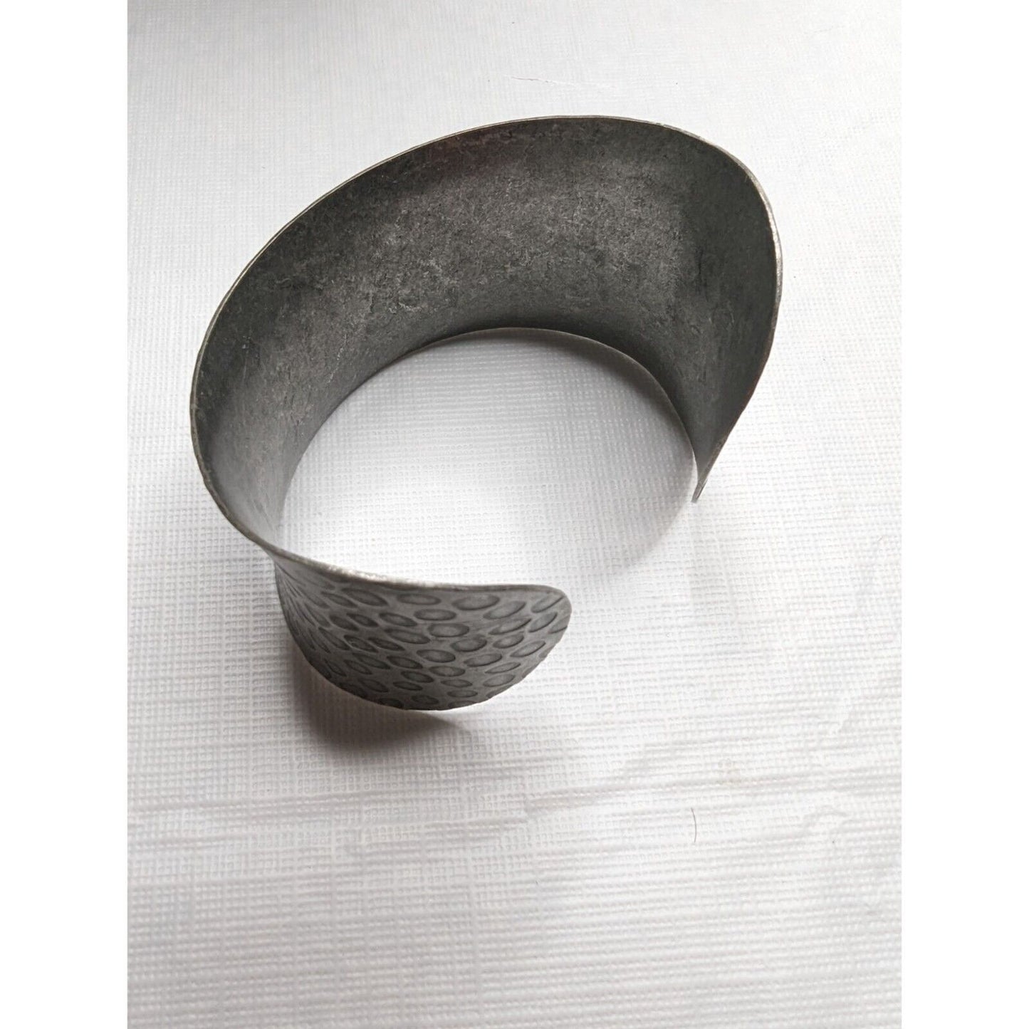 Vintage Womens Wide Metal Bangle Bracelet Silver Tone