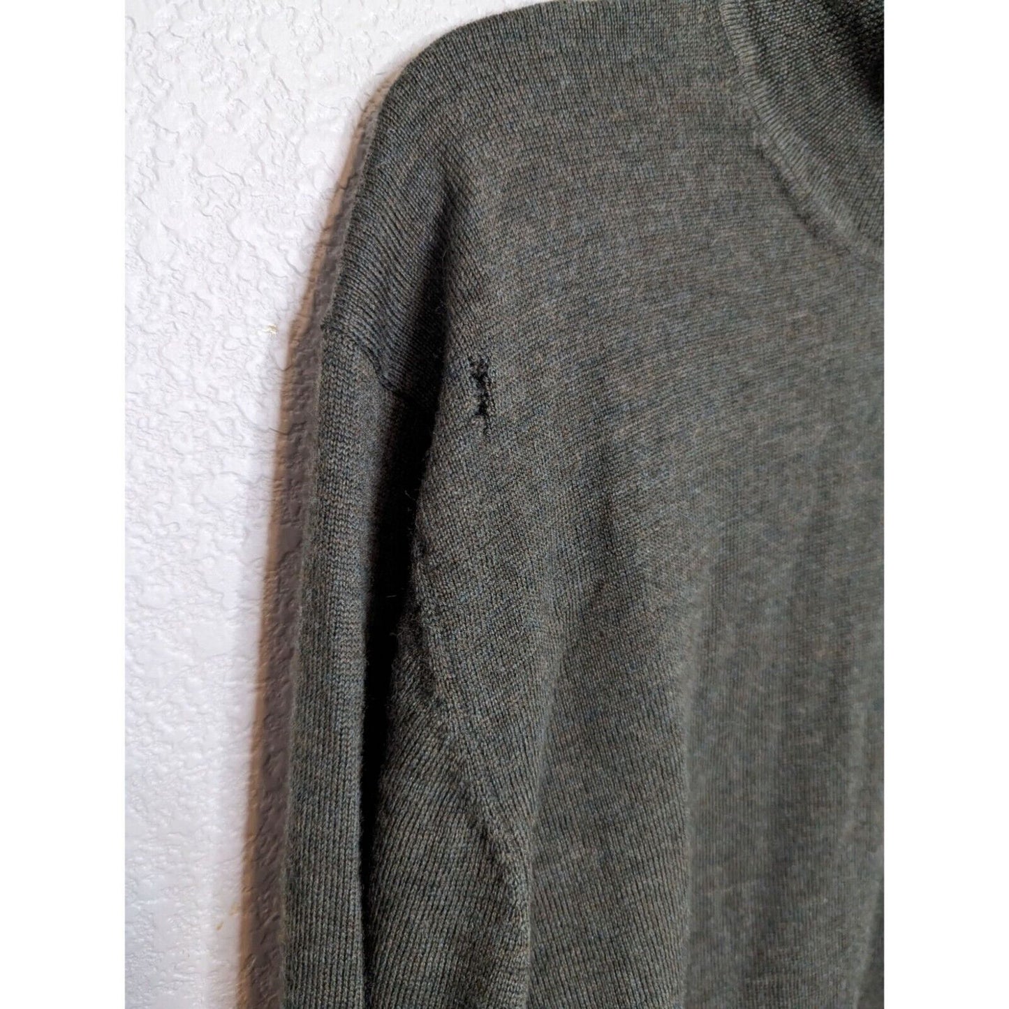 Brooks Brothers Mens Sz L 100% Italian Merino Wool Sweater Olive Green