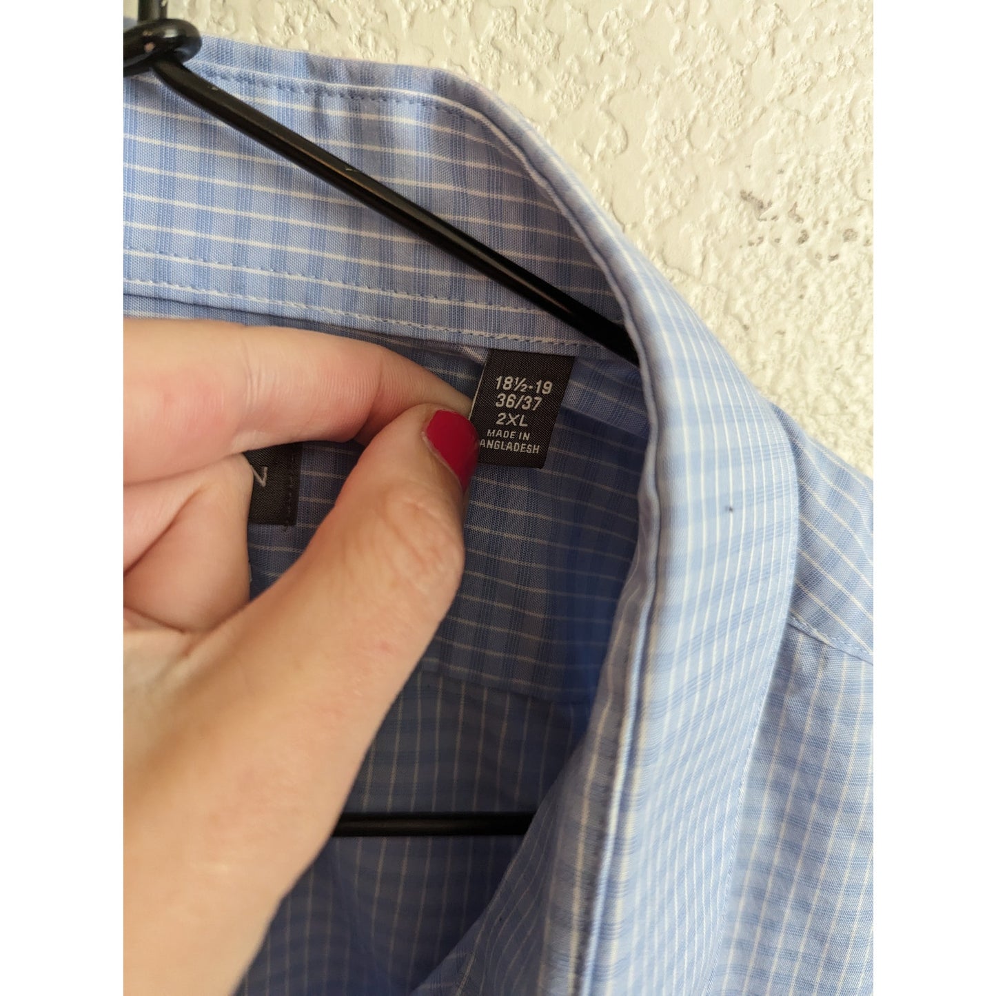 Van Heusen Mens 2XL Long Sleeve Button Down Dress Shirt Light Blue Regular Fit