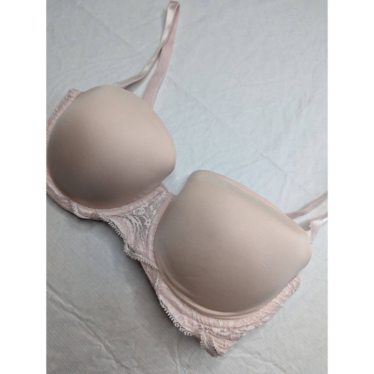 Calvin Klein Womens Sz 34D Convertible Strapless T Shirt Bra