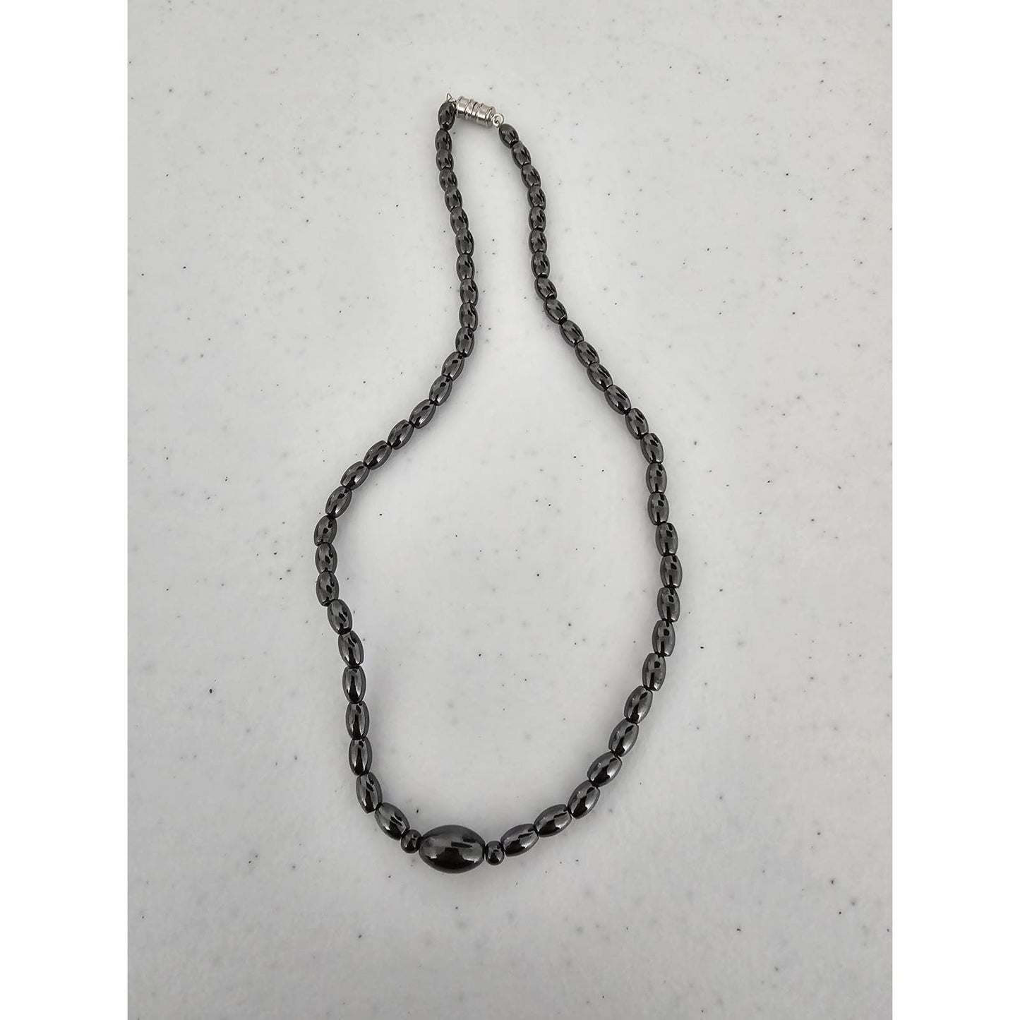 Vintage Y2K Single Strand Magnetic Necklace Silver Tone