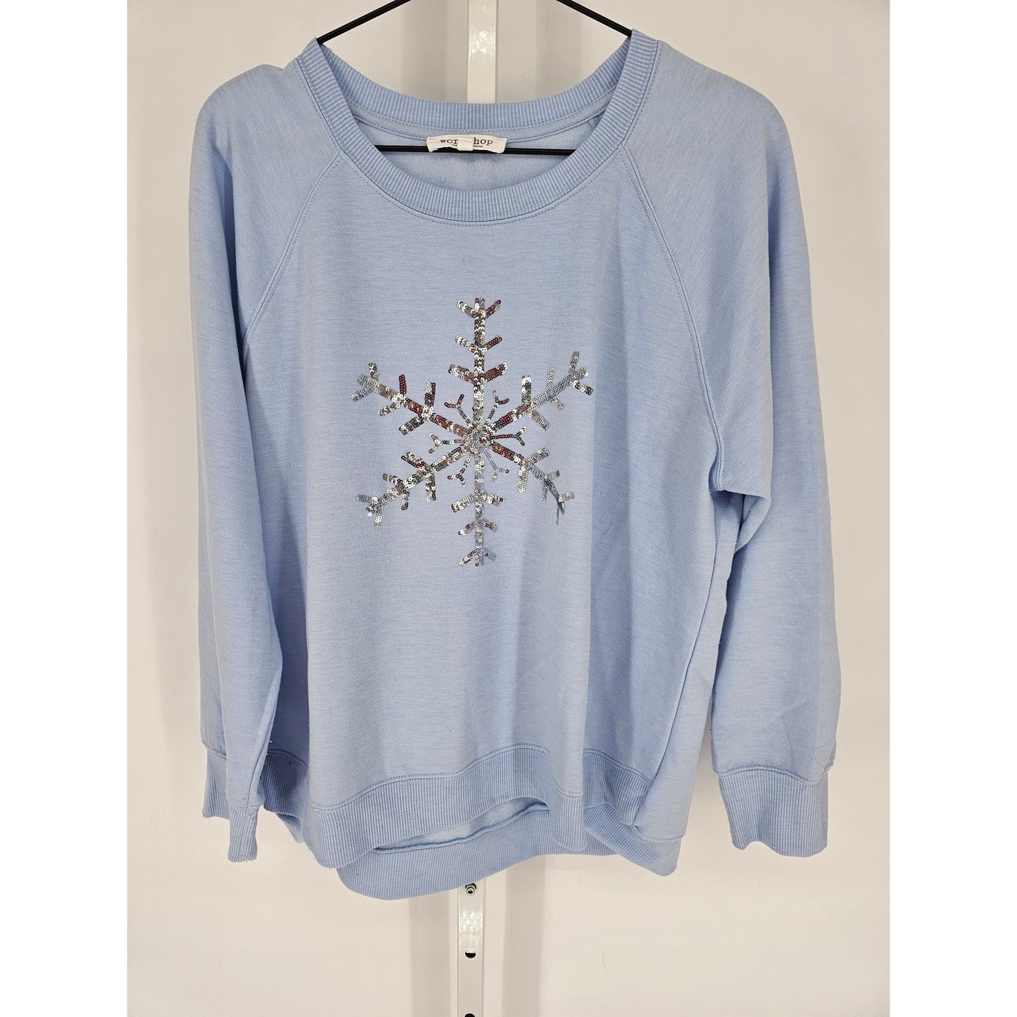 Workshop Republic Womens Sz XL Crew Neck Sweatshirt Light Blue Sequin Snowflake