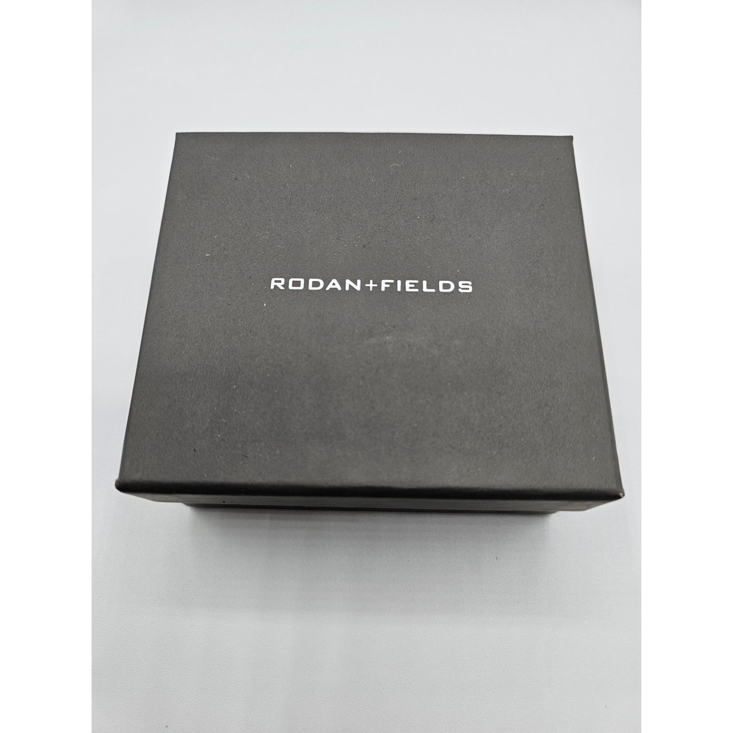 Rodan and Fields In Ear Earbuds Headphones Rare Seller Gift Promotional