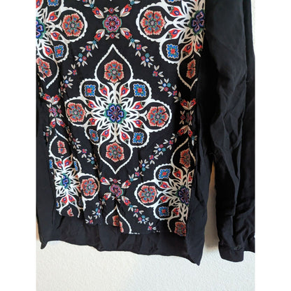 Old Navy Womens Sz XS Long Sleeve Blouse Black Mandala Floral Print