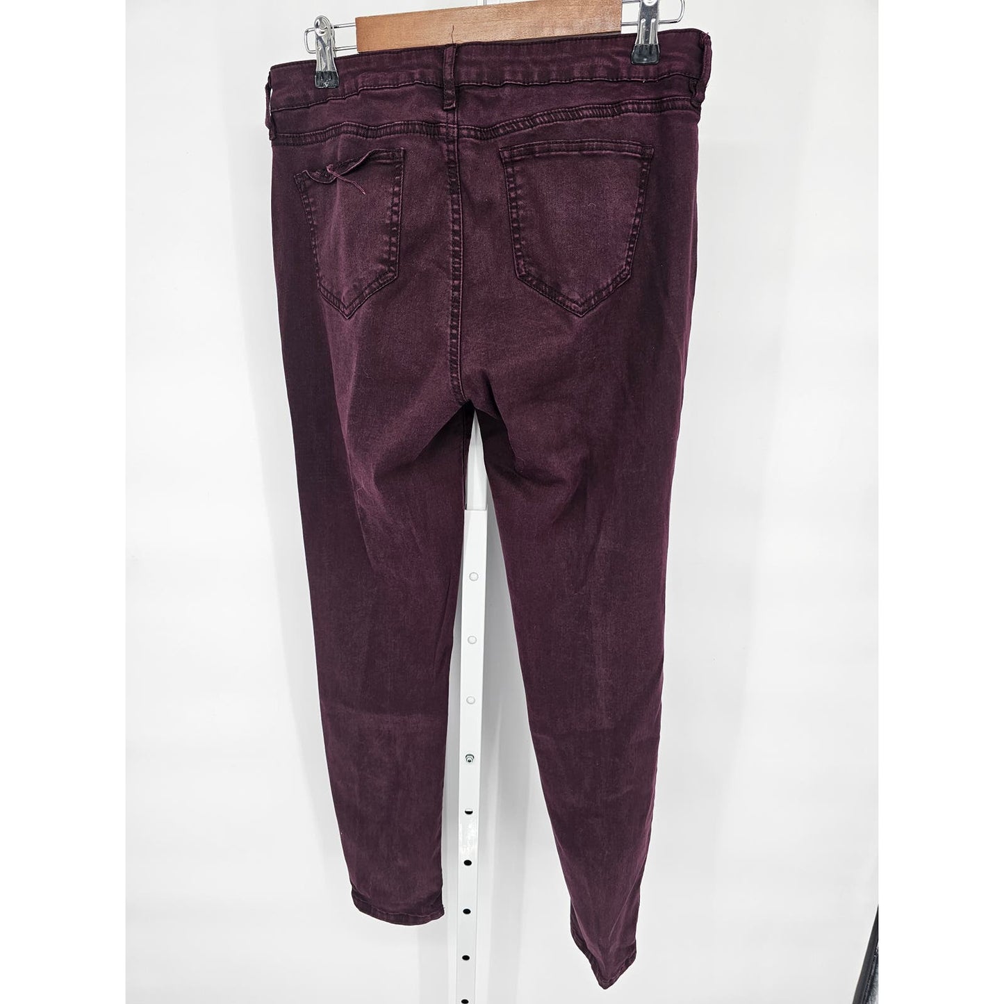 Buffalo David Bitton Womens Sz 10 (30) Merlot Purple Skinny Jeans Stretchy