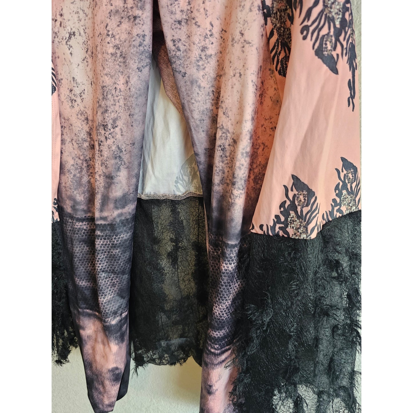 Disney Descendents 3 Girls Classic Audrey Halloween Costume Pants Sz M (9-10)