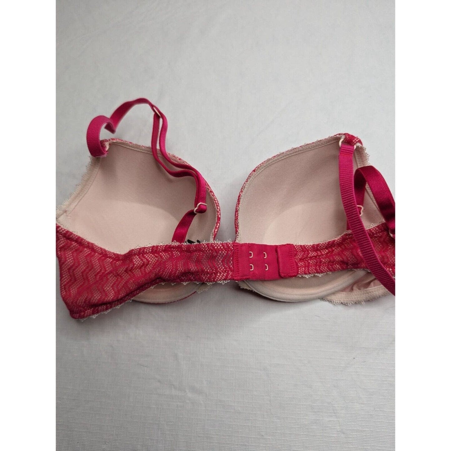 Elle Macpherson The Body Womens Sz 36B Padded Push Up Bra Pink