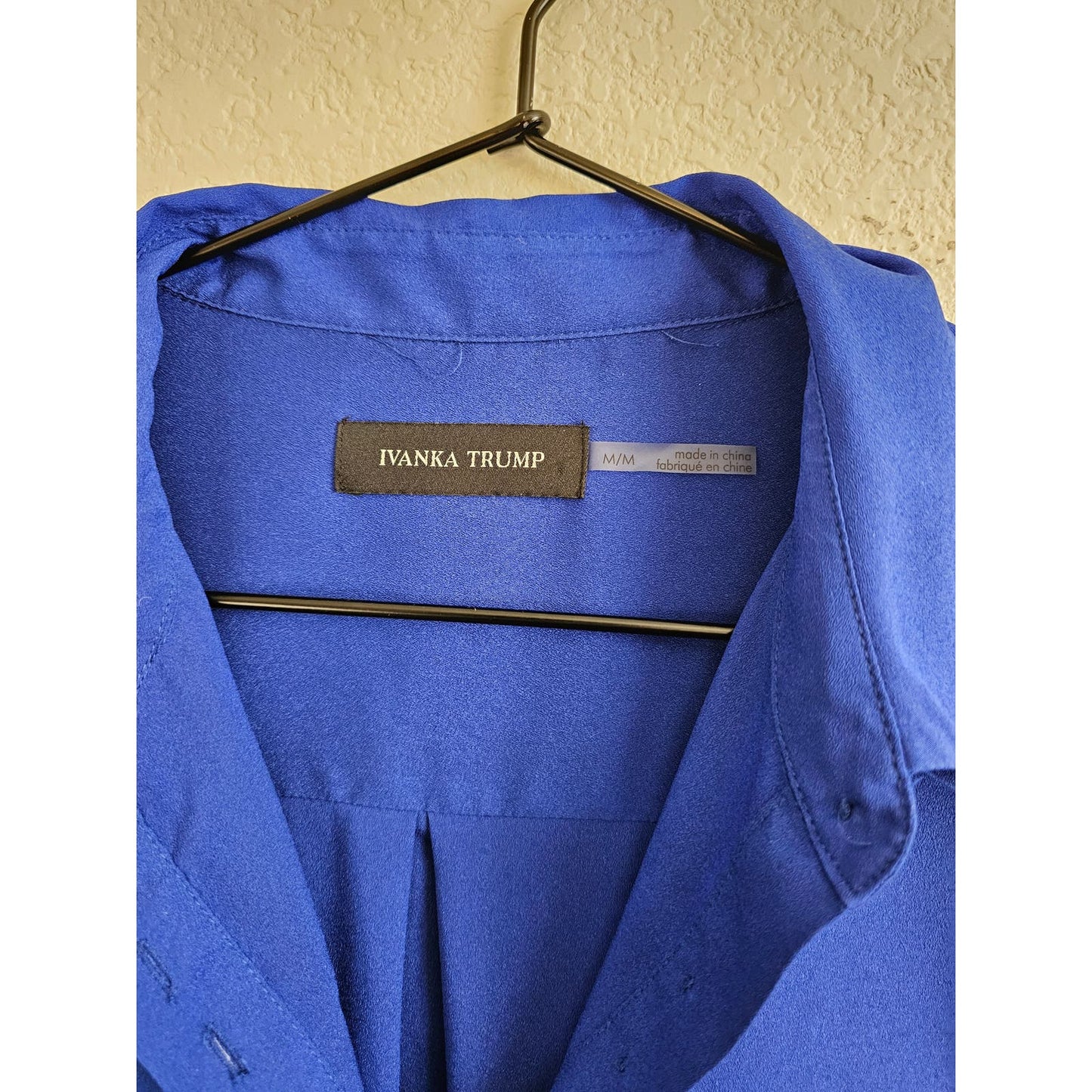 Ivanka Trump Womens Sz M Long Sleeve Button Up Shirt Royal Blue