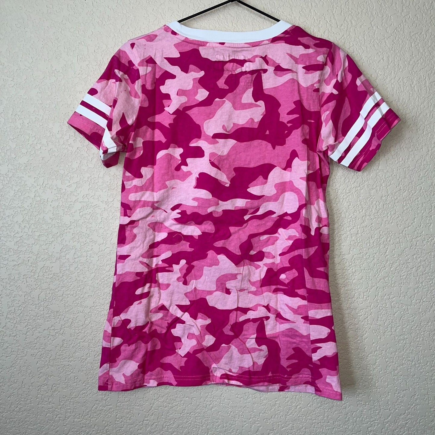 American Crown Womens Sz M Short Sleeve T Shirt Breast Cancer Awareness