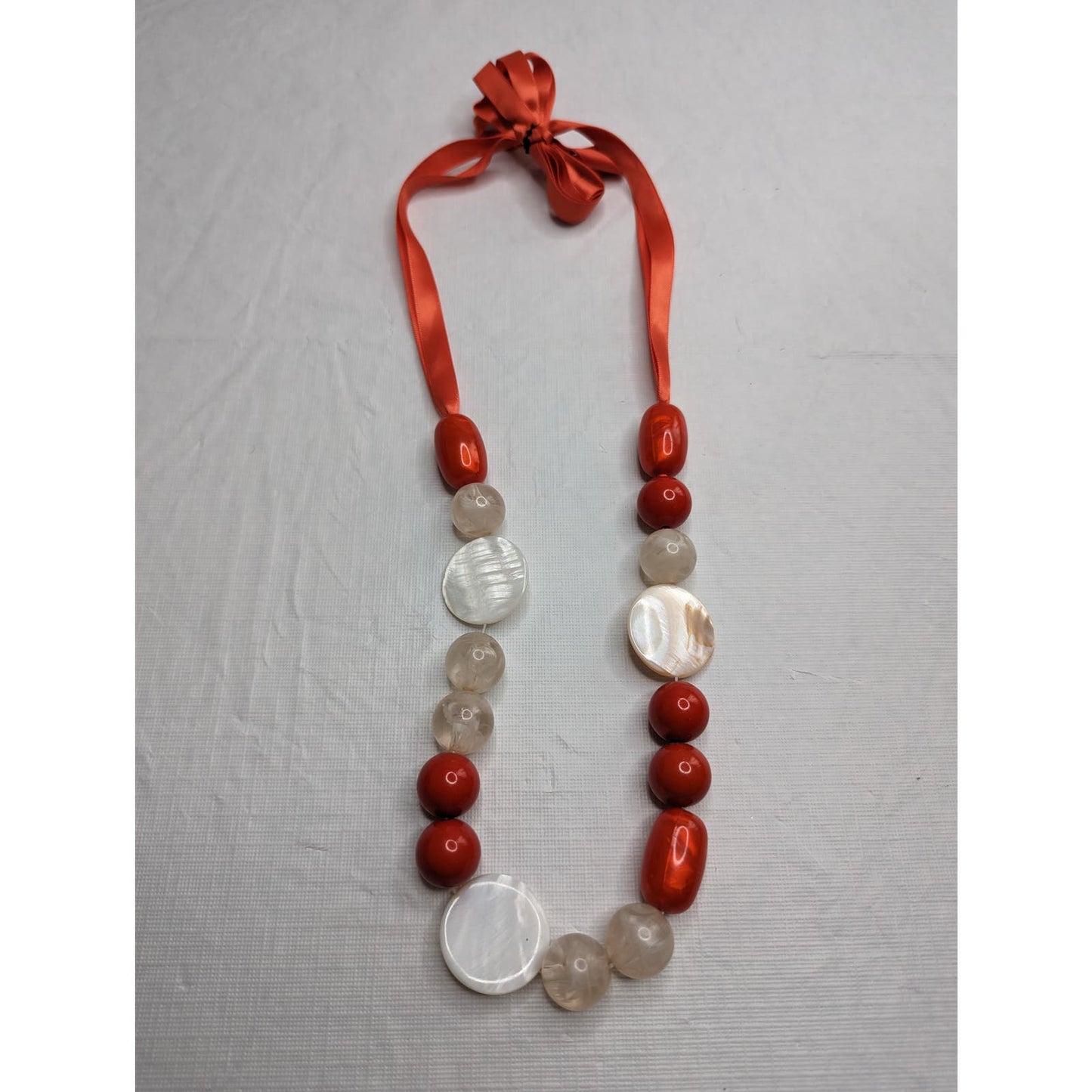 Vintage Single Strand Ribbon Glass Beaded Necklace Red White Beads