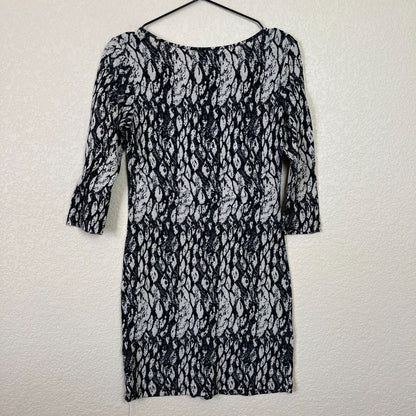 Forever 21 Womens Sz M Mini Dress Black and Cream Print Long Sleeve