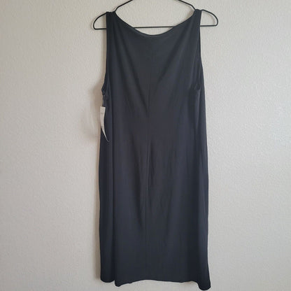 Tiana B Womens Sz 18W Solid Black Shift Dress w/ Necklace Sleeveless NEW