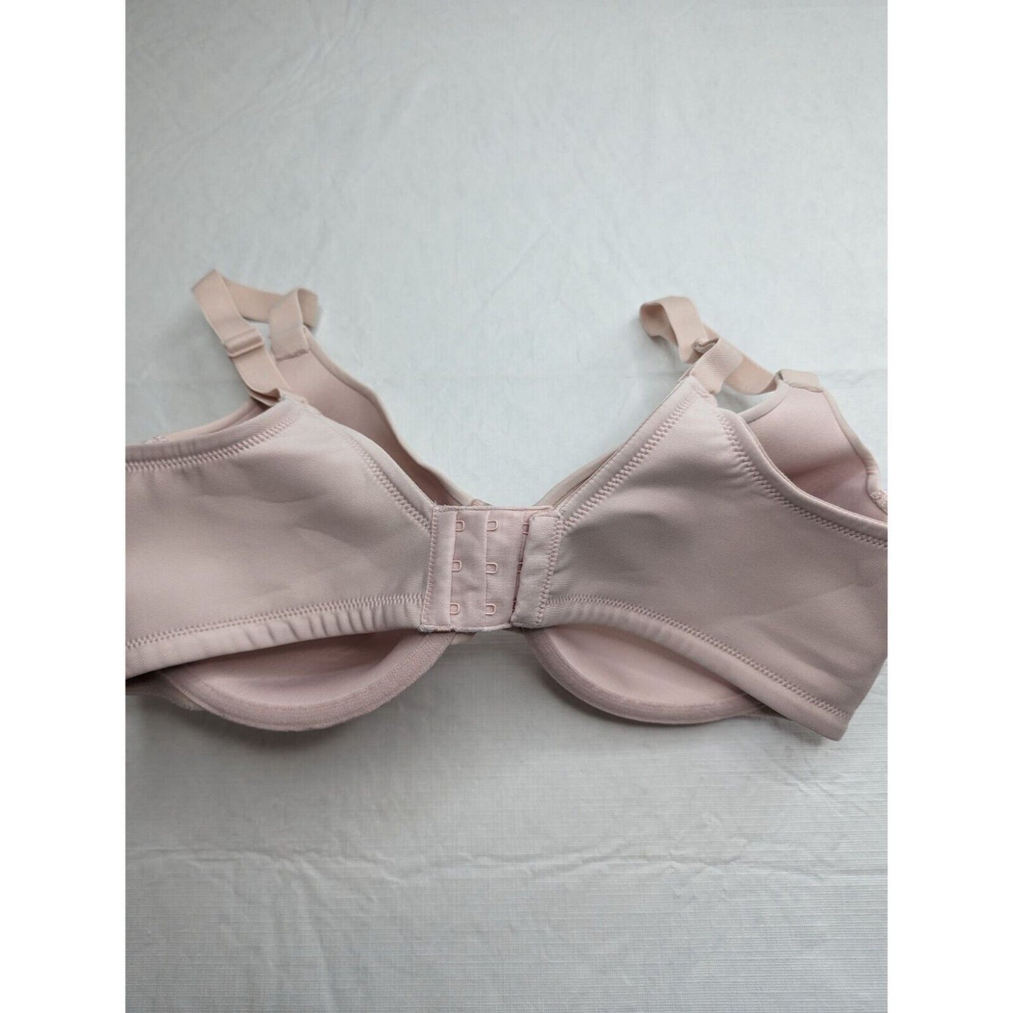 Vintage 1990s Vanity Fair Womens Sz 38DD Light Pink Beige T Shirt Bra