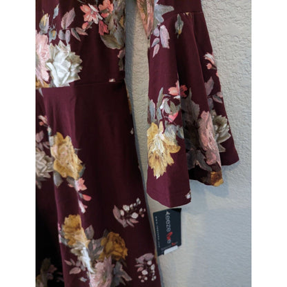 Teeze Me Juniors Sz 7 Bell Sleeve Mini Dress Floral Dark Red Y2K NEW