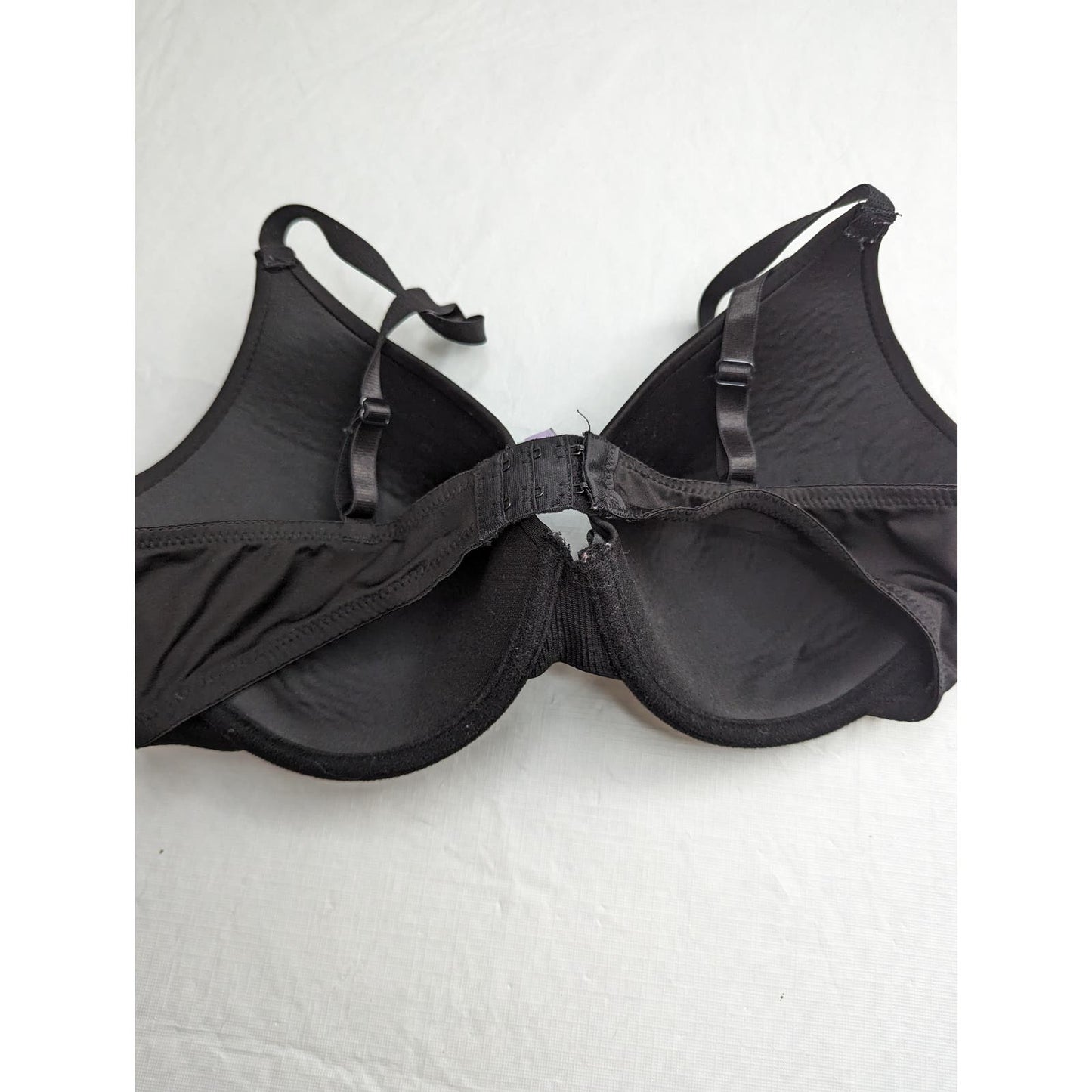 Secret Treasures Womens Sz 36DD Solid Black T Shirt Bra