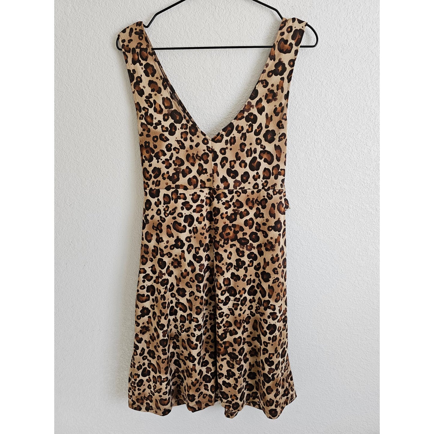 Womens Sz M Leopard Print Knee Length Sleeveless Dress Animal Print Brown