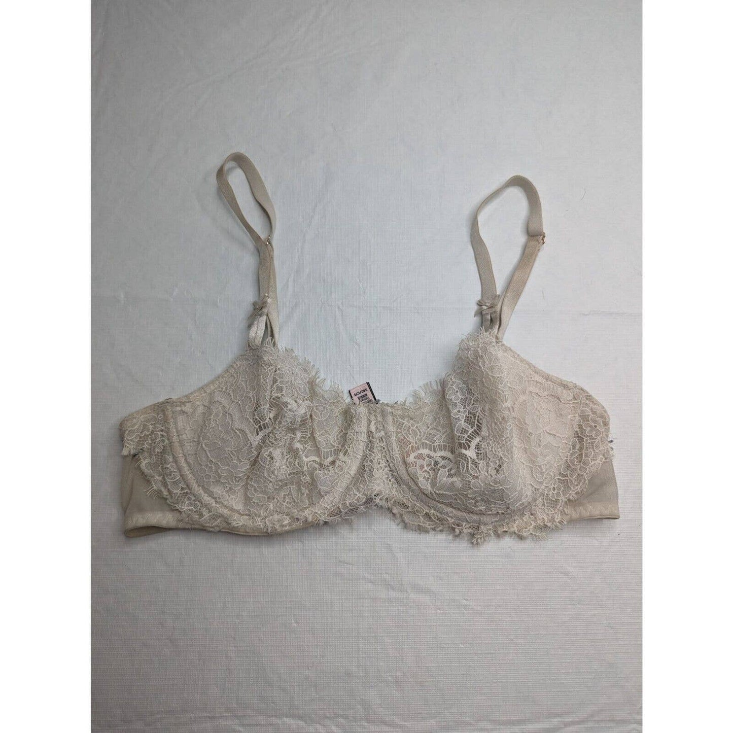 Victorias Secret Sz 34C Dream Angels Push Up Without Padding Bra Ivory Lace