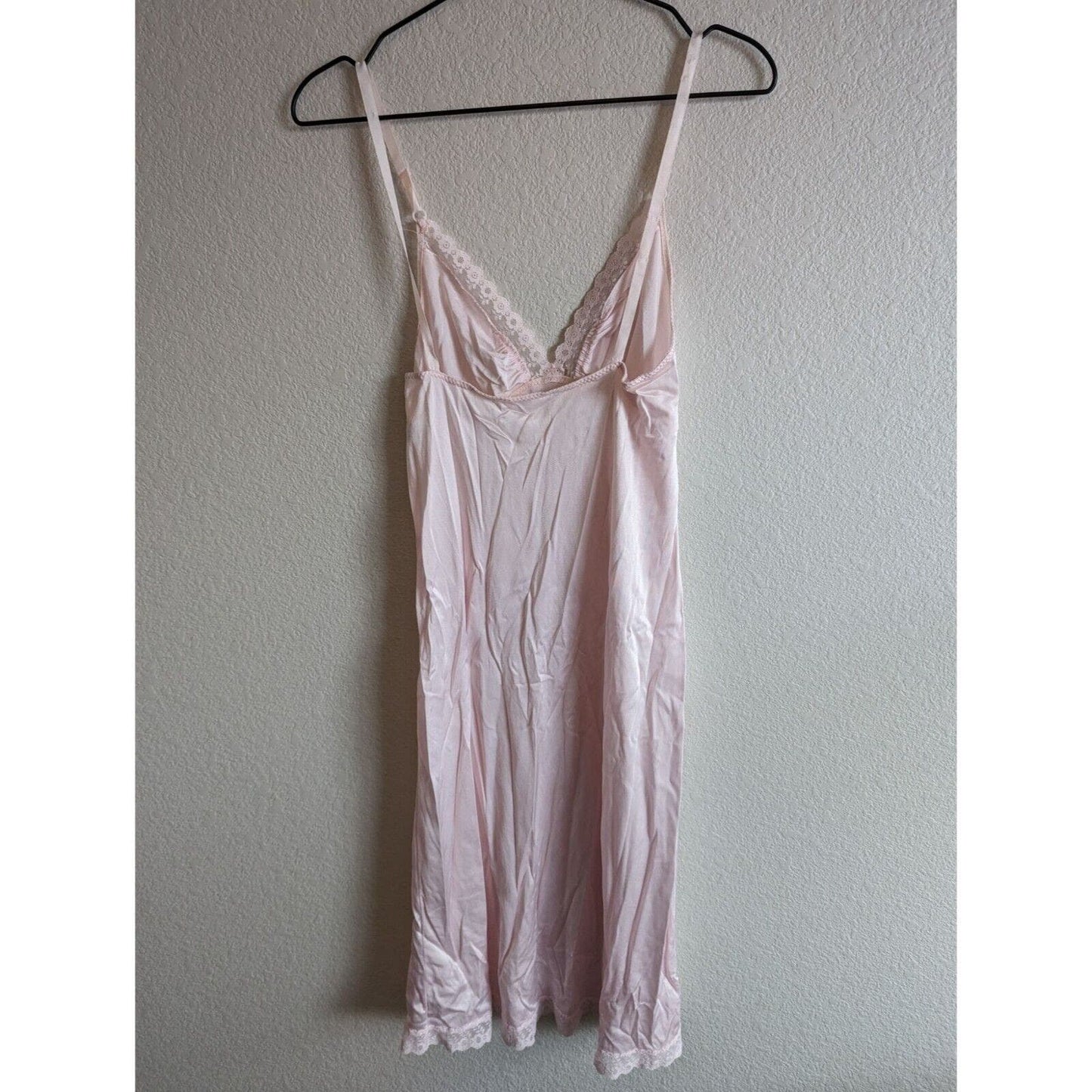 Vintage 1970s Womens Sz 34 Semi Sheer Nightgown Light Pink Nylon