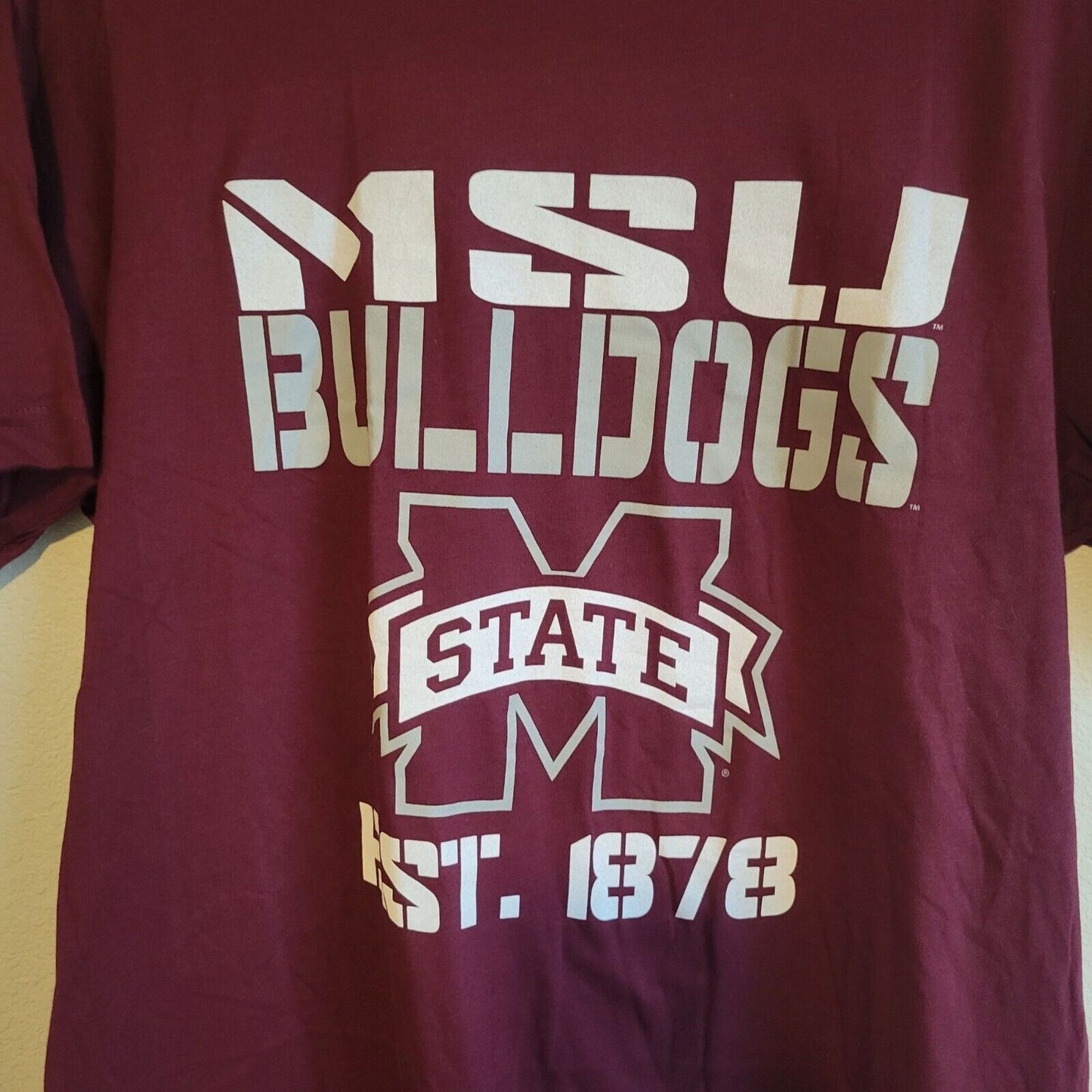 MSU Mississippi State Bulldogs Mens Sz L Short Sleeve T Shirt dark Red NEW