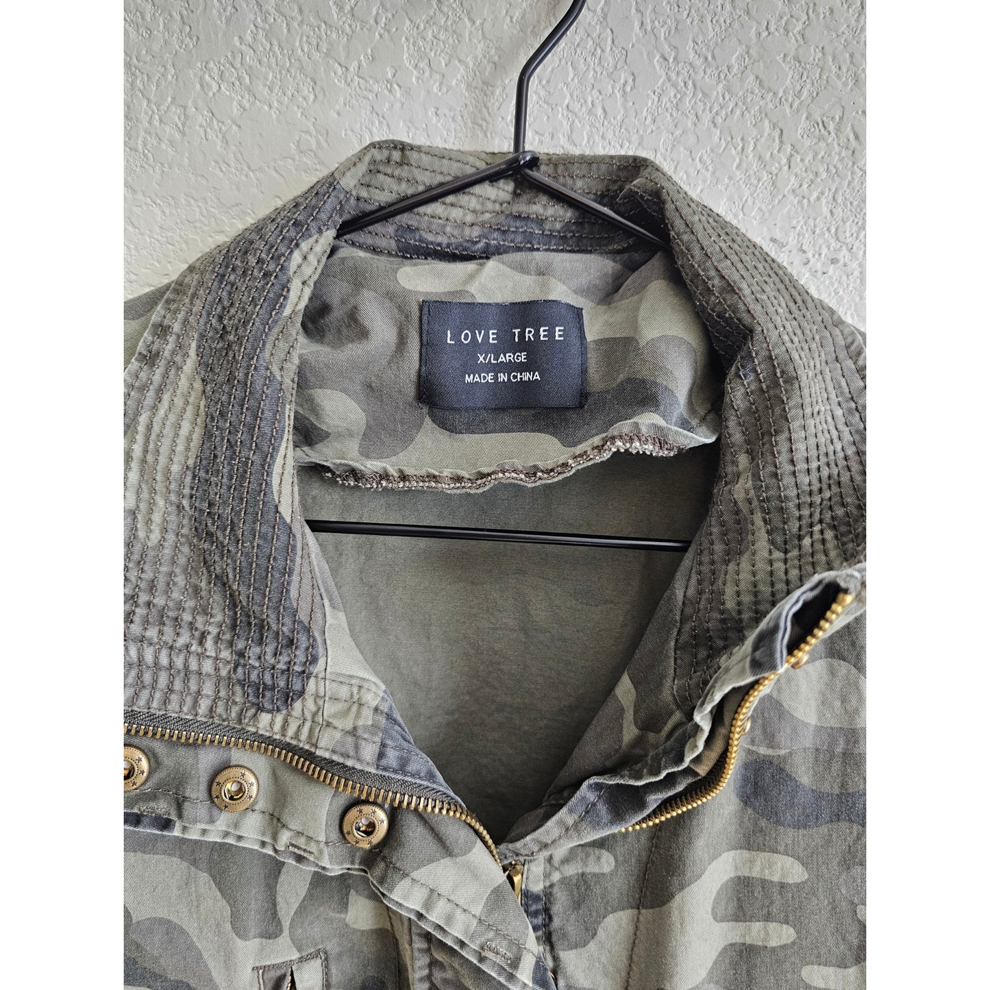 Love Tree Juniors Sz XL Zip Up Camo Print Safari Style jacket Green Camouflage