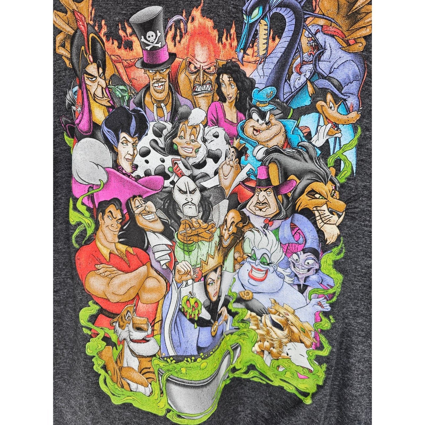 Disney Villains Mens Sz M Short Sleeve Graphic T Shirt Disneyland Disney World